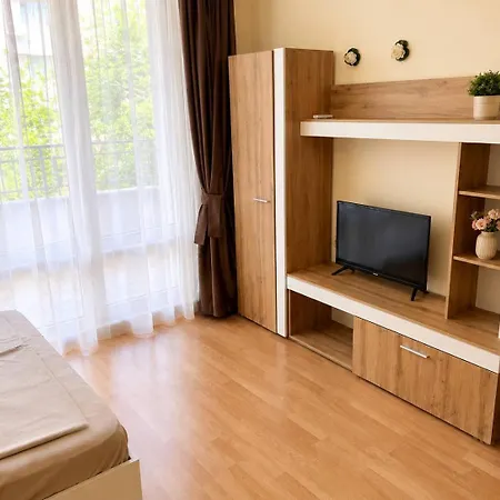 Apartmán Sea View With Balcony Imperial Club *